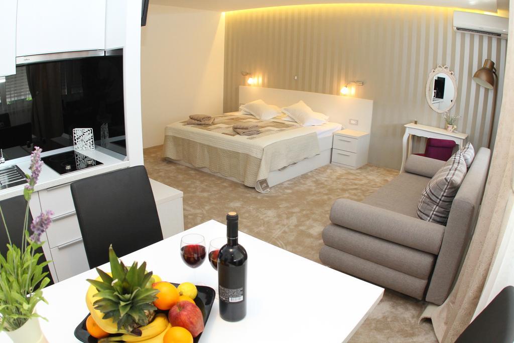 Studio Mirakul Apartment *