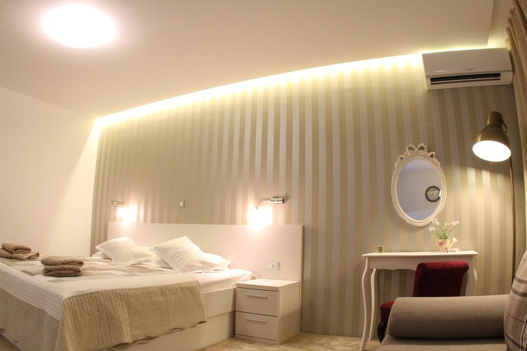 Apartment Studio Mirakul