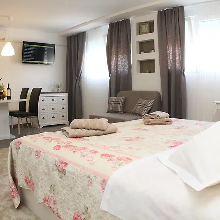 Studio Apartments Mirakul Split Room photo